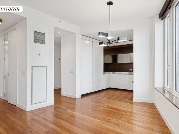 15 William Street 33I, New York NY 10005