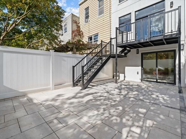 300 18th Street, Brooklyn NY 11215