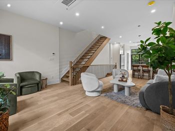 300 18th Street