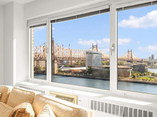 45 Sutton Place S 17F+, New York NY 10022