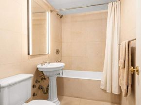 45 Sutton Place S 17F+, New York NY 10022