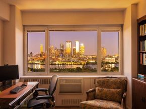 45 Sutton Place S 17F+, New York NY 10022