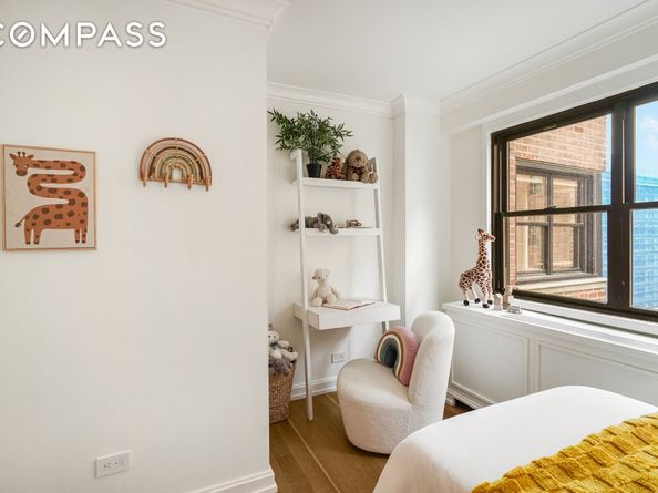 31 Jane Street 10FG, New York NY 10014