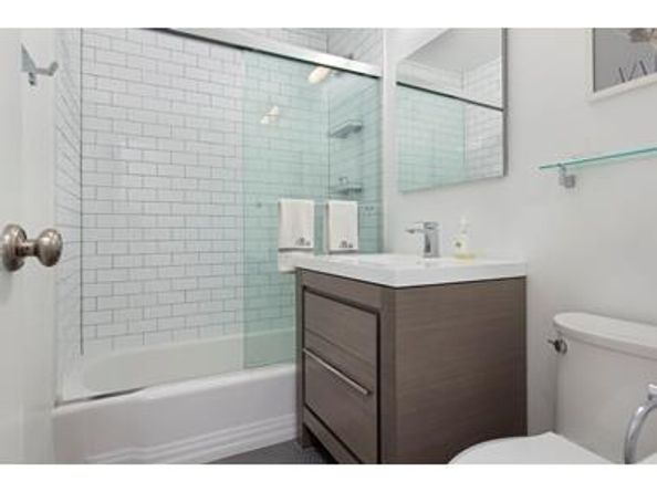 235 East 87th Street 10K, New York NY 10128