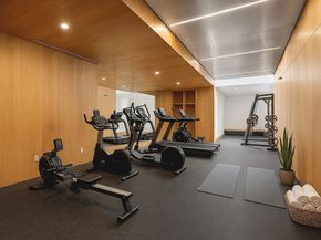 30-05 Vernon Boulevard 5E, Queens NY 11102