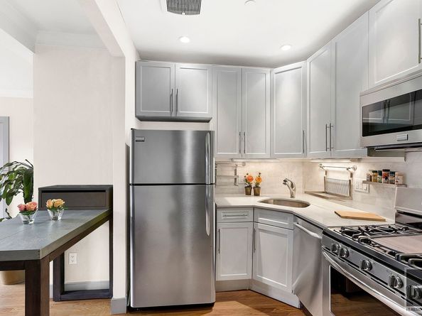 118 West 112th Street 4D, New York NY 10026