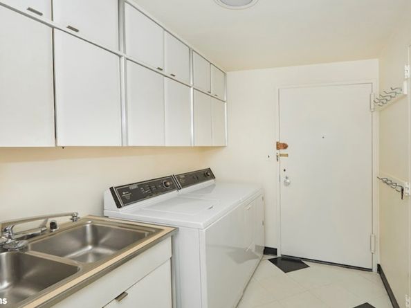 870 United Nations Plaza 31/32F, New York NY 10017