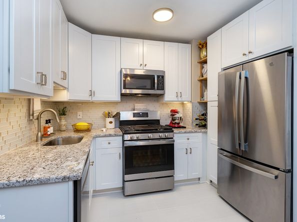 2621 Palisade Avenue 2G, Bronx NY 10463