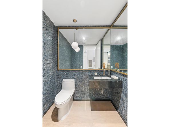 438 East 12th Street 4T, New York NY 10009