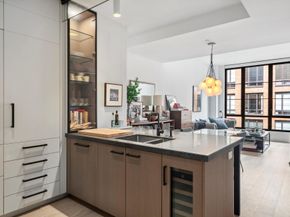 438 East 12th Street 4T, New York NY 10009