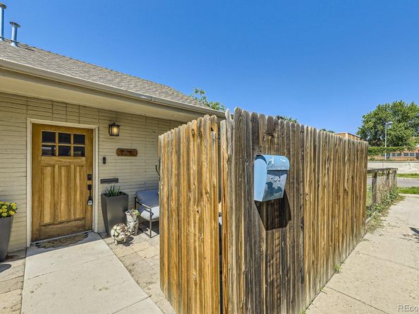 Undisclosed Address #9278286, Denver CO 80205