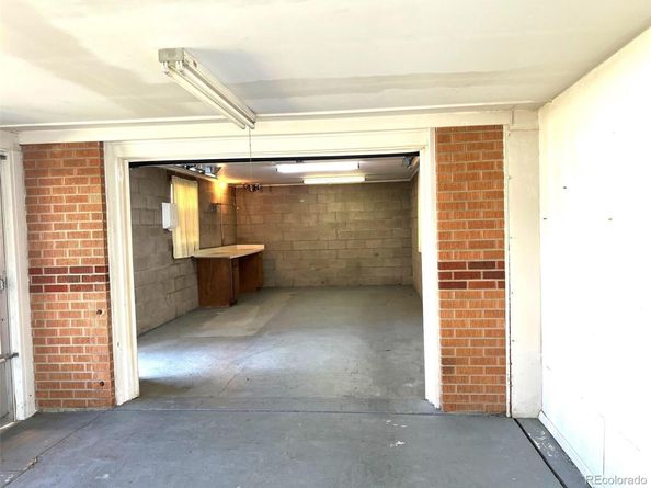 6900 Ruth Way, Denver CO 80221