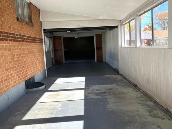 6900 Ruth Way, Denver CO 80221