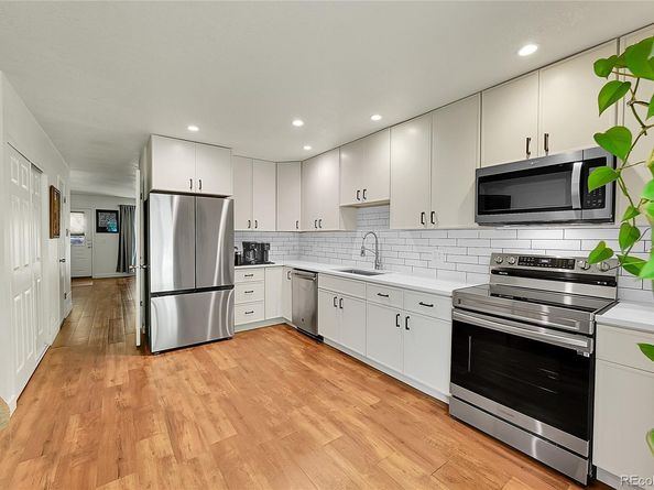 6765 S Independence Street, Littleton CO 80128