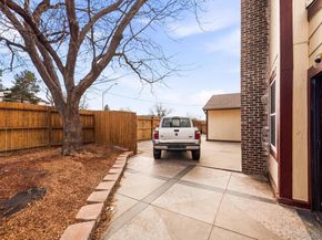 892 S Rifle Way, Aurora CO 80017