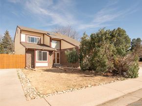 892 S Rifle Way, Aurora CO 80017