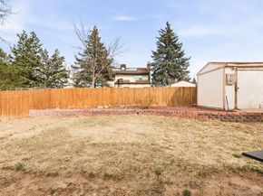 892 S Rifle Way, Aurora CO 80017