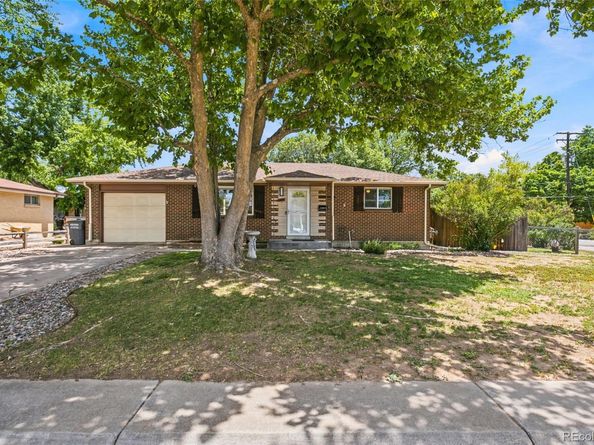 8402 Chase Street, Arvada CO 80003