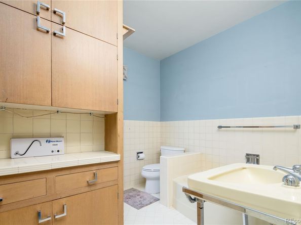 3330 Belcaro Drive, Denver CO 80209