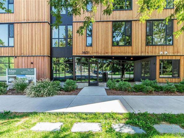 Undisclosed Address #9591396, Denver CO 80218