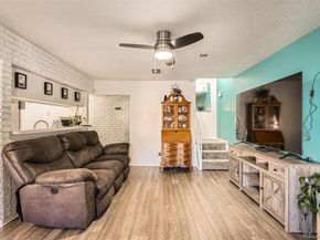 1165 S Fairplay Circle B, Aurora CO 80012