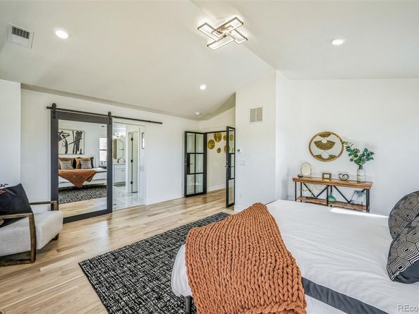 Undisclosed Address #9692630, Denver CO 80212