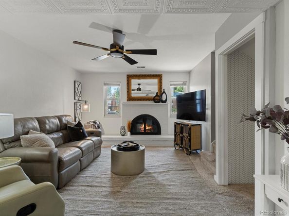 842 S Newcombe Way, Lakewood CO 80226