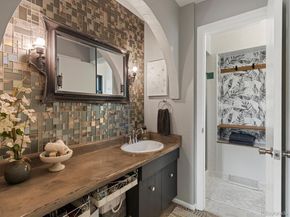 842 S Newcombe Way, Lakewood CO 80226