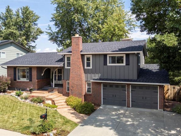 842 S Newcombe Way, Lakewood CO 80226