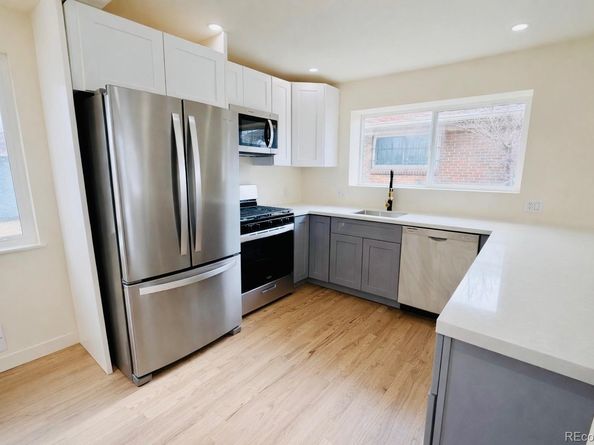 3280 Leyden Street, Denver CO 80207