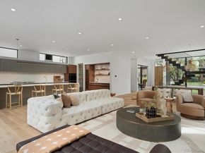 735 S Elizabeth Street, Denver CO 80209