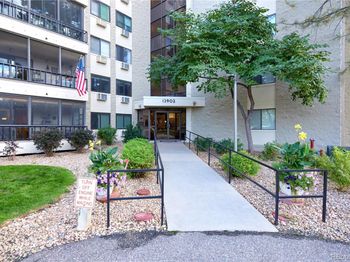 13902 E Marina Drive