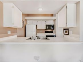 4252 S Richfield Way, Aurora CO 80013