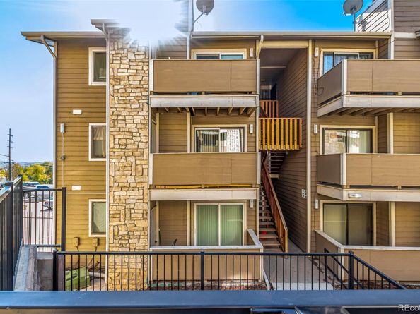 2929 W Floyd Avenue 201, Denver CO 80236