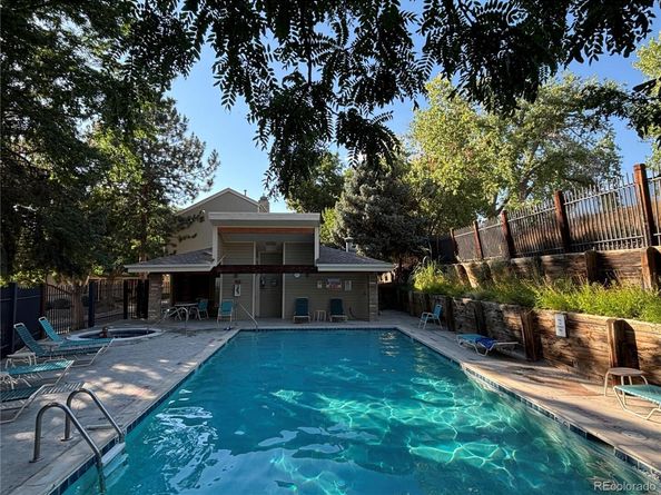 1818 S Quebec Way 6, Denver CO 80231