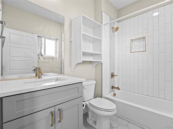2869 W Parkside Place, Denver CO 80221