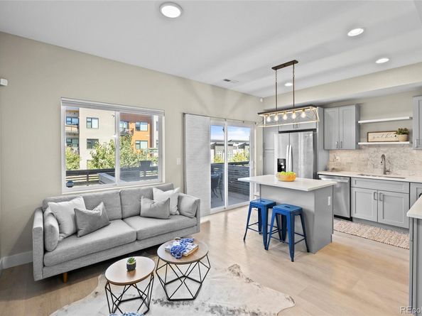 2869 W Parkside Place, Denver CO 80221