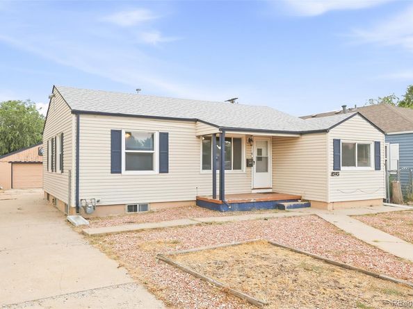 1945 Oakland Street, Aurora CO 80010