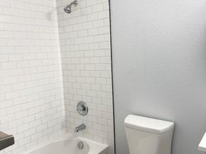 987 W Powers Avenue, Littleton CO 80120