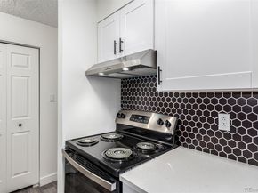 50 E Highline Circle 102, Centennial CO 80122