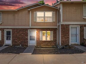 1534 S Ouray Circle B, Aurora CO 80017