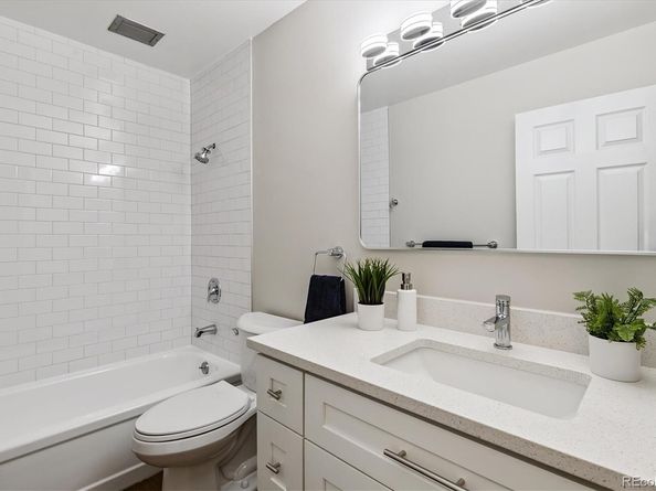 580 S Clinton Street 10D, Denver CO 80247