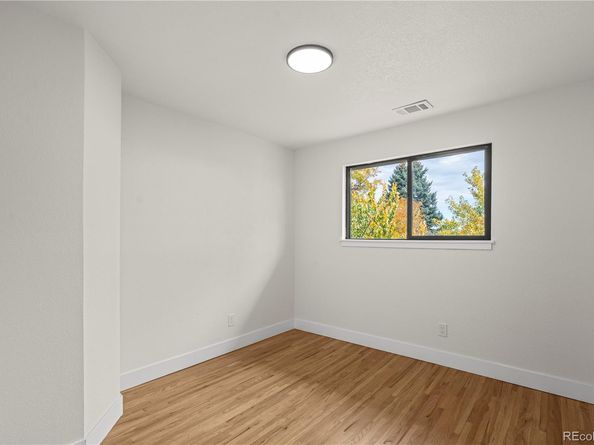 884 S Lewis Street, Lakewood CO 80226