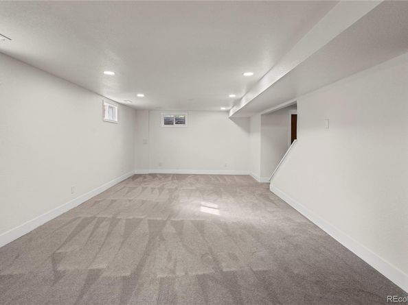 884 S Lewis Street, Lakewood CO 80226