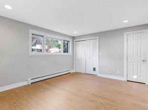 960 S Arbutus Street, Lakewood CO 80228