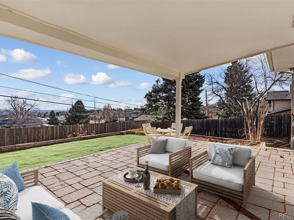960 S Arbutus Street, Lakewood CO 80228