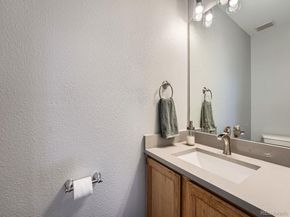 19098 E Ida Drive, Aurora CO 80015