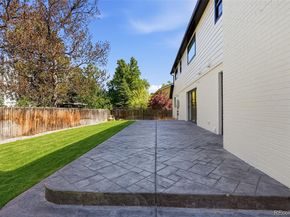 5557 S Hillside Street, Greenwood Village CO 80111