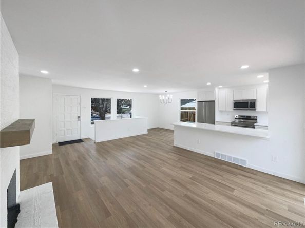 6616 Zang Circle, Arvada CO 80004