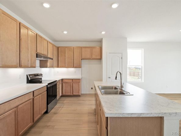 11124 Xanadu Street, Commerce City CO 80022